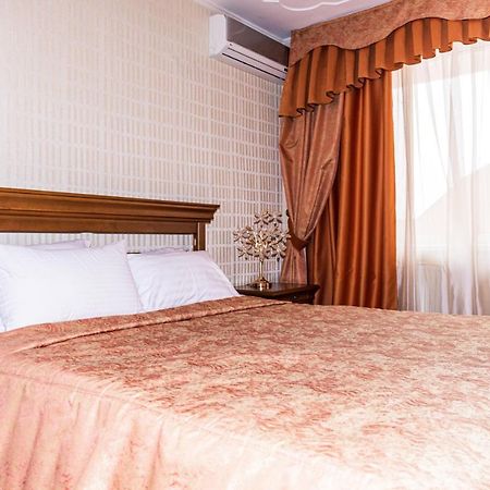 Olymp Hotel Ujgorod Dış mekan fotoğraf