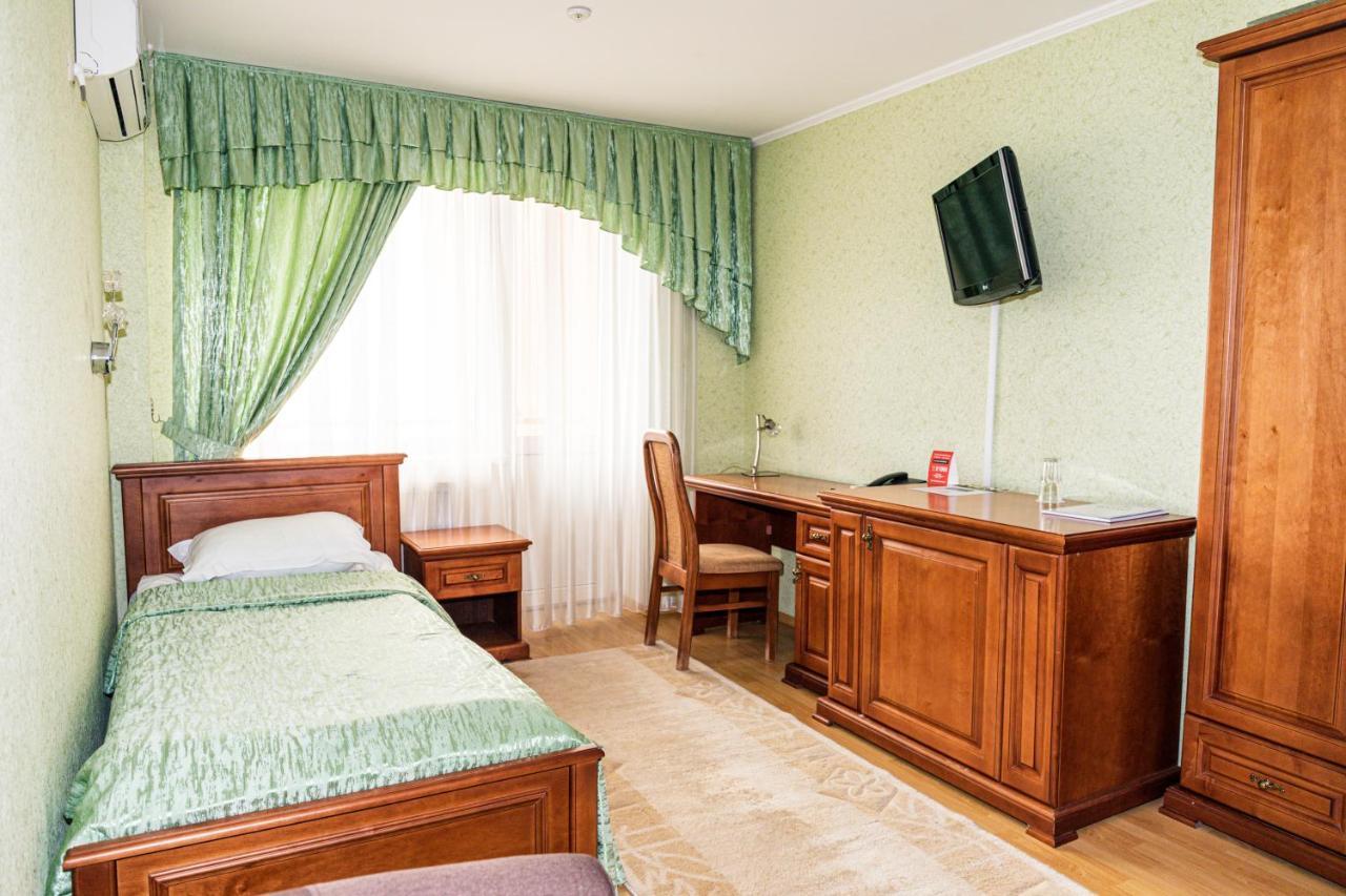 Olymp Hotel Ujgorod Dış mekan fotoğraf